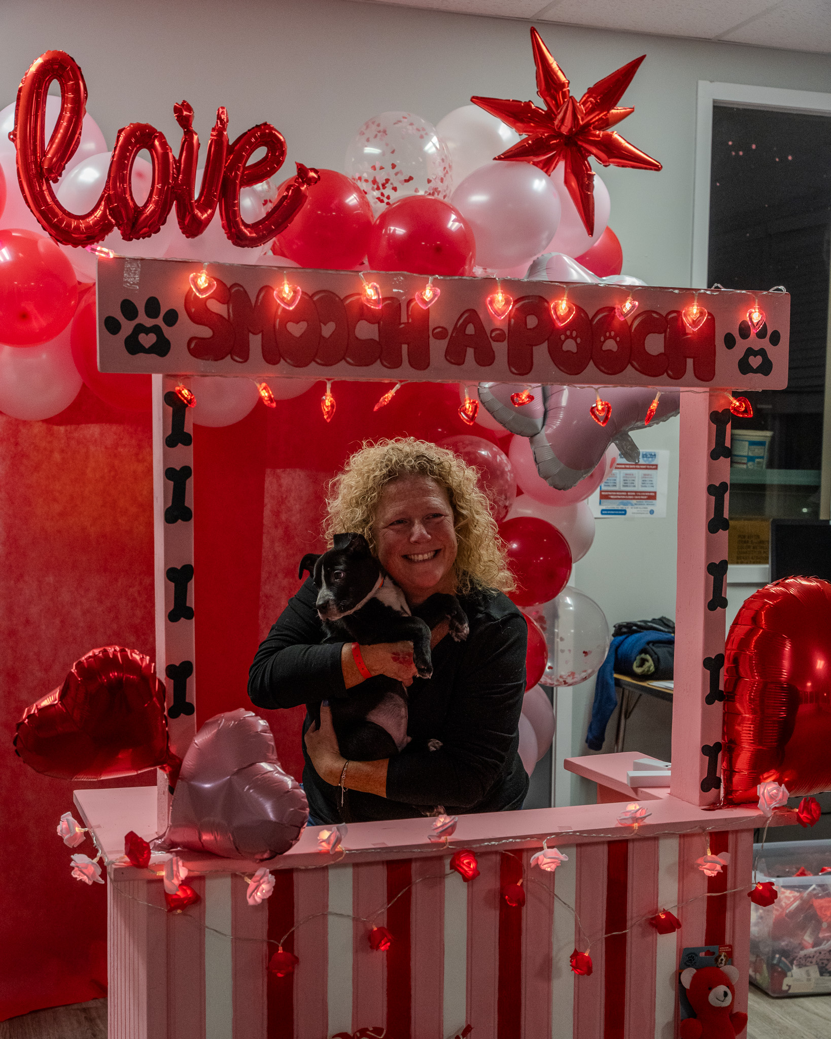 Volunteers at an HLAR fundraising event